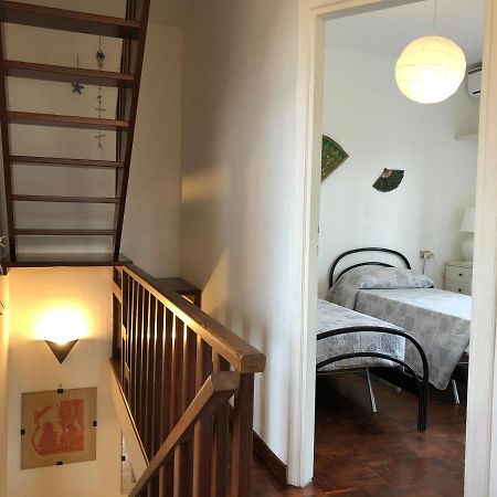 Holiday home Villetta Cinquale Esterno foto